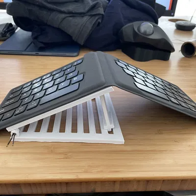 Bàn phím iClever Tách rời có thể gập và nâng cao