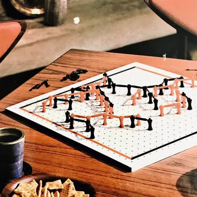TwixT "Trò Chơi Chiến Thuật Độc Đáo Mới Dành Cho Hai Người" Xuất Bản Năm 1962 Bởi Avalon Hill
