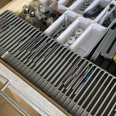 Hộp Sắp Xếp Raaco Tương Thích và Lưới CNC