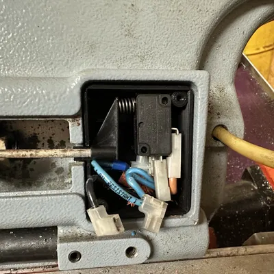 Vỏ Công Tắc Kẹp Của Hemsaw 220XL