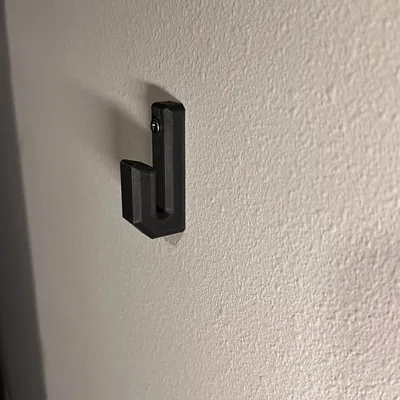 Pavo Pico wall mount