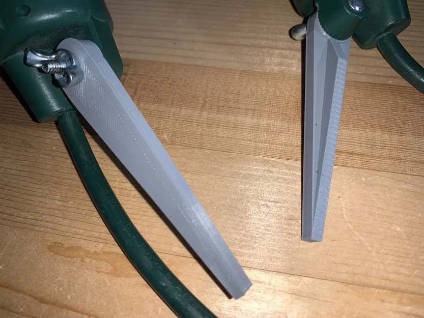 Cọc Cắm Đèn Rọi Ngoài Trời - Image 2