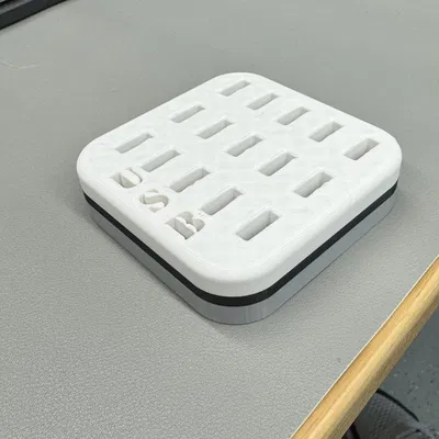 Title USB Drive Holder Tóm tắt Giá đỡ ổ USB DANH MỤC Máy in 3D