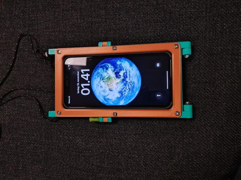 Iphone 11 holder/carry case - Image 2