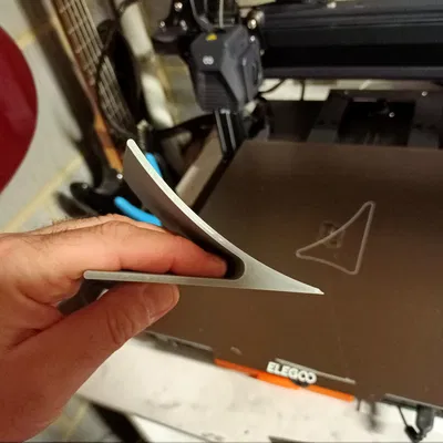 Dụng cụ cạo kính chắn gió có tấm chắn tích hợp