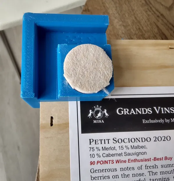 Góc xếp chồng hộp rượu Costco - Image 5