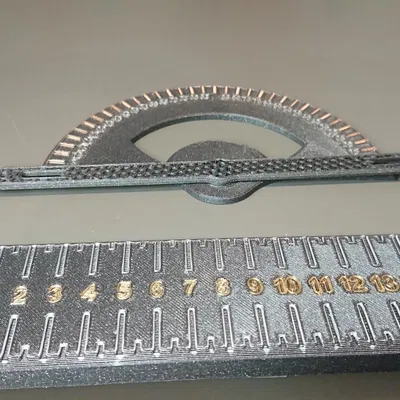 Thước đo góc với cần xoay