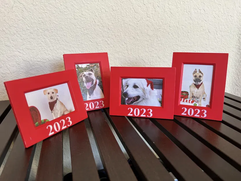 Khung Ảnh 2"x3" Năm 2023 Có Cây, Để Bàn và Treo Tường - Image 3