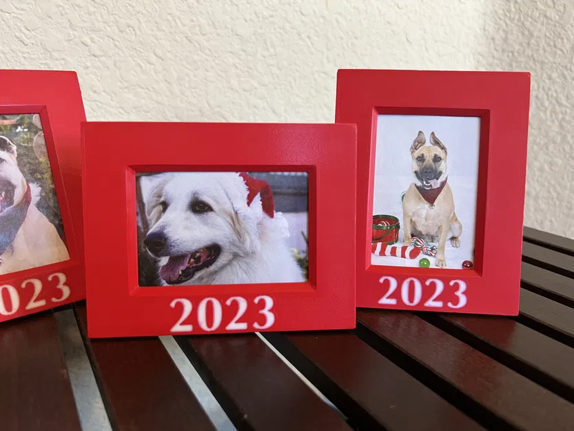 Khung Ảnh 2"x3" Năm 2023 Có Cây, Để Bàn và Treo Tường - Image 5