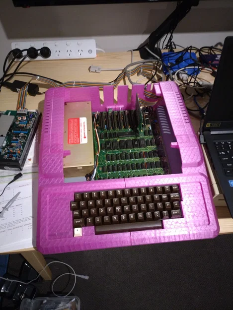 Vỏ Case Apple II Plus - Image 1