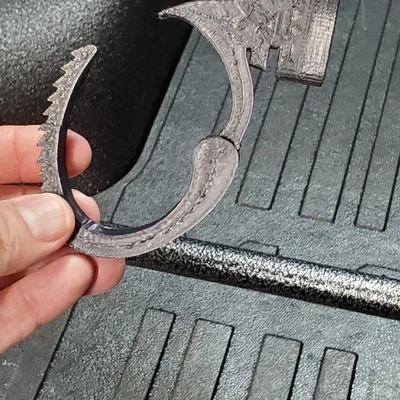 Kẹp Giá Treo Bàn Chải Cào Tuyết Ford Maverick