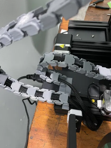 Ender 3 V2 Neo chain mounting points - Image 1