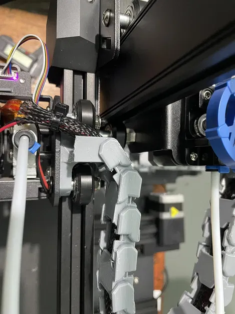 Ender 3 V2 Neo chain mounting points - Image 2