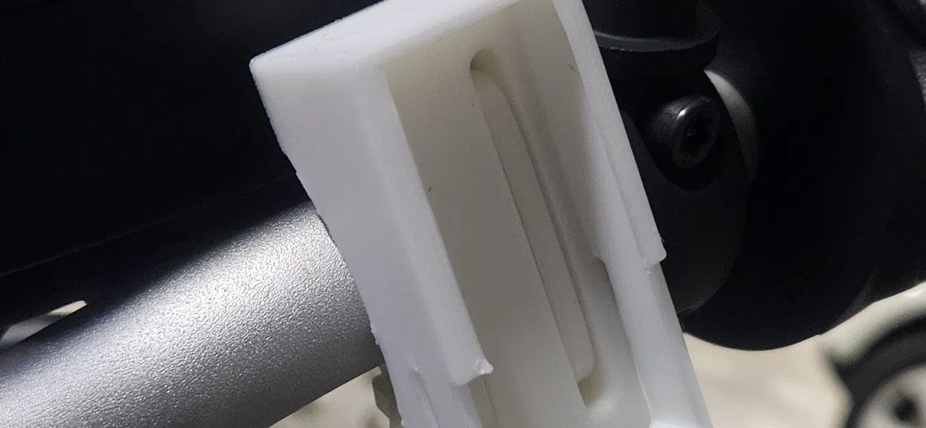 Kệ Giữ Remote Gắn Ghi Đông Xe Máy/Xe Đạp - Image 1