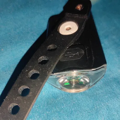 Giá đỡ ốc đèn xe đạp