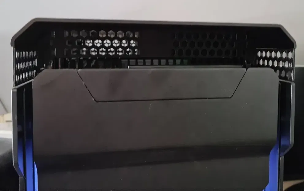 Phanteks Enthoo Evolv X - top riser for better airflow - Image 2