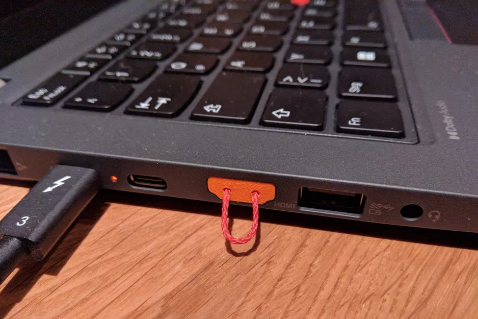 HDMI Port Cover - Image 1