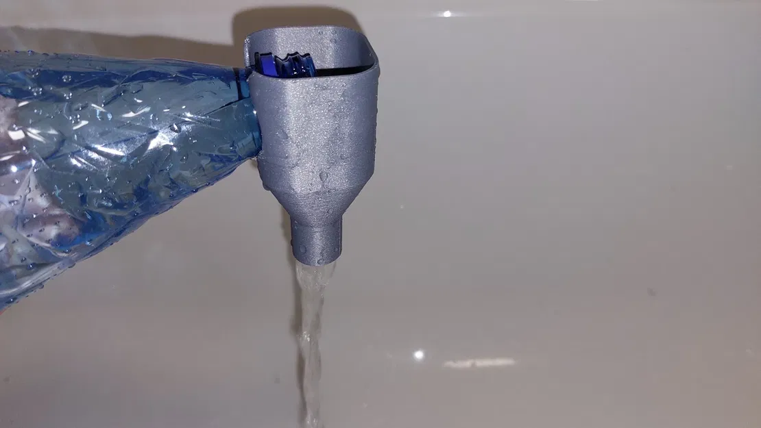 Bottle funnel - Image 1