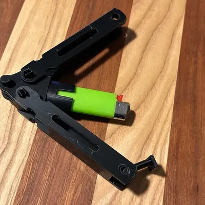Balisong, Butterfly Lighter Holder (mini bic)