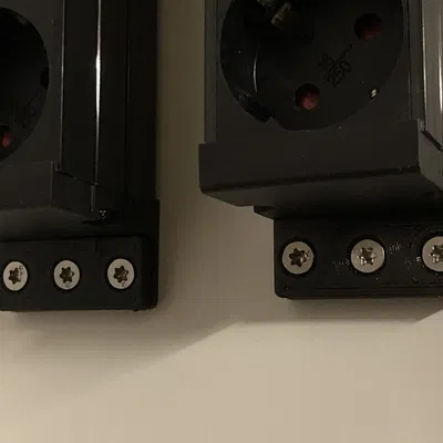 Screw plate for power strip