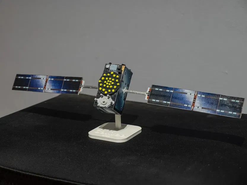 Mô Hình Vệ Tinh Định Vị Galileo - Image 2