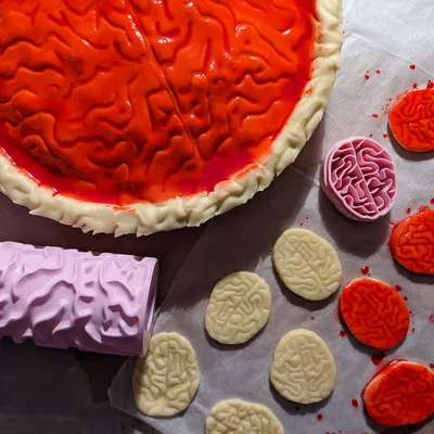 Khuôn Cắt Bánh & Con Lăn In Hình Bộ Não