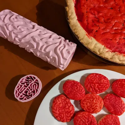 Khuôn Cắt Bánh & Con Lăn In Hình Bộ Não
