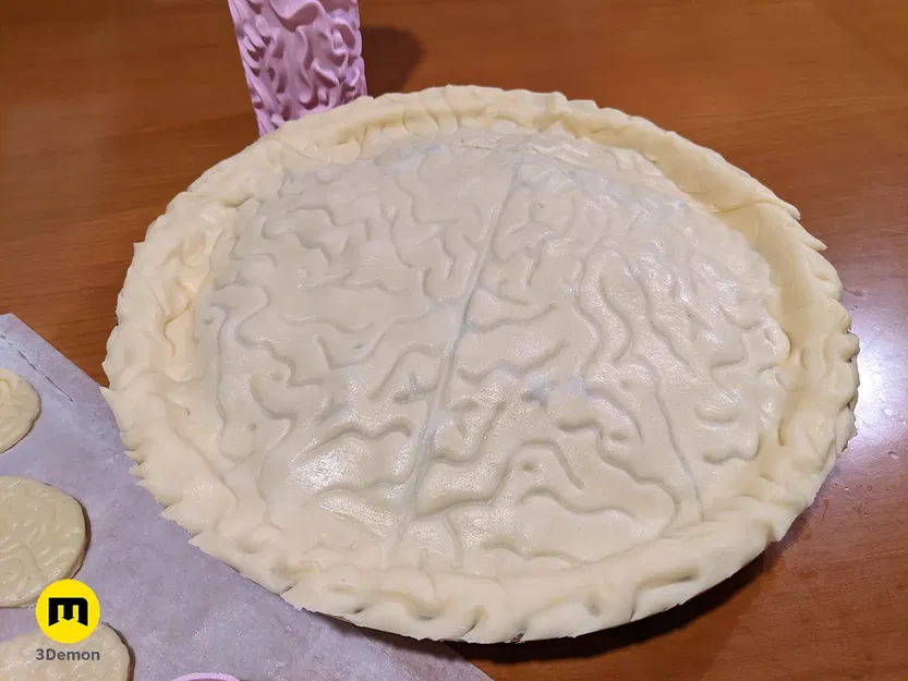 Khuôn Cắt Bánh & Con Lăn In Hình Bộ Não - Image 9