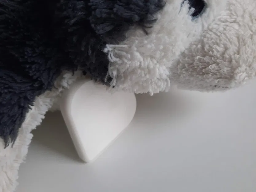 Ốp AirTag Dây Chuyền (Búp Bê, Thú Nhồi Bông) - Image 1