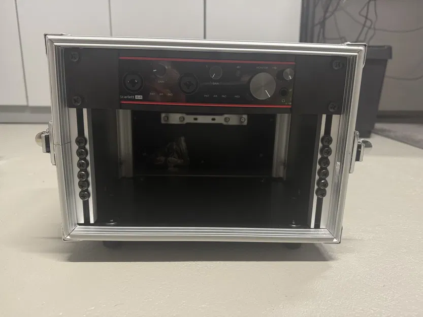 Giá đỡ Rack 9.5Zoll cho Focusrite 4i4 (Thế hệ 3) - Image 2