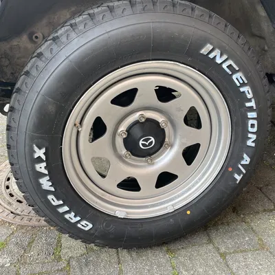 Nắp Chụp Mâm Xe Mazda B-Series