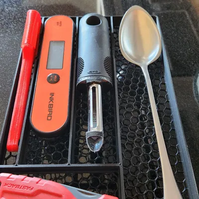 Khay Đựng Dao Kéo Trong Ngăn Kéo