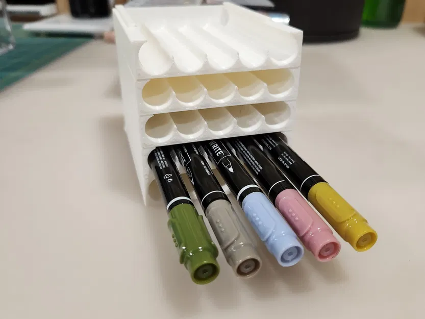 Khay Đựng Bút Marker Xếp Chồng Kiểu Đuôi Én - Image 3