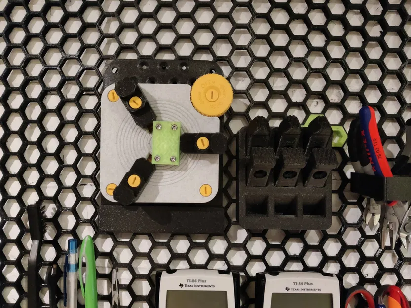 Giá đỡ kìm và bộ kẹp cho Honeycomb wall - Image 2