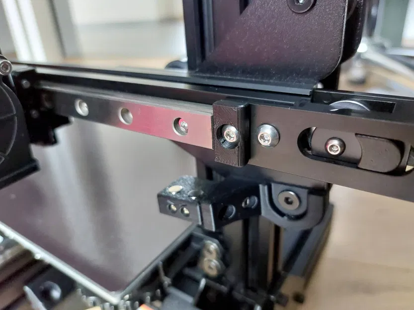 Bộ chặn trục X cho thanh ray tuyến tính Ender 3 (MGN12H) kiêm căng dây đai 2020 - Image 1