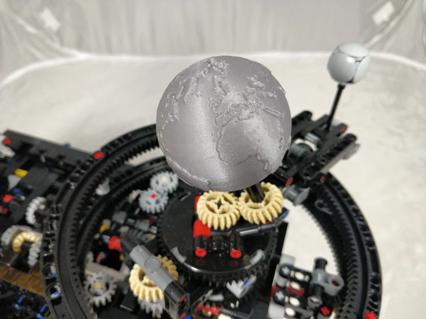 Trái Đất Có Lỗ Trục Lego (Đặc Ruột) - Image 1