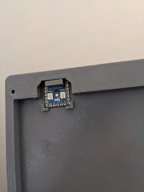 SiCK-68 với vi điều khiển Waveshare RP2040-Zero - Image 1