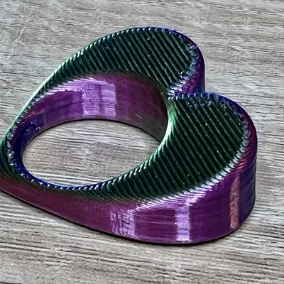 Nhẫn Trái Tim Kinky