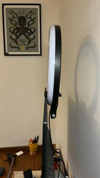 Ring light screen holder - Image 4