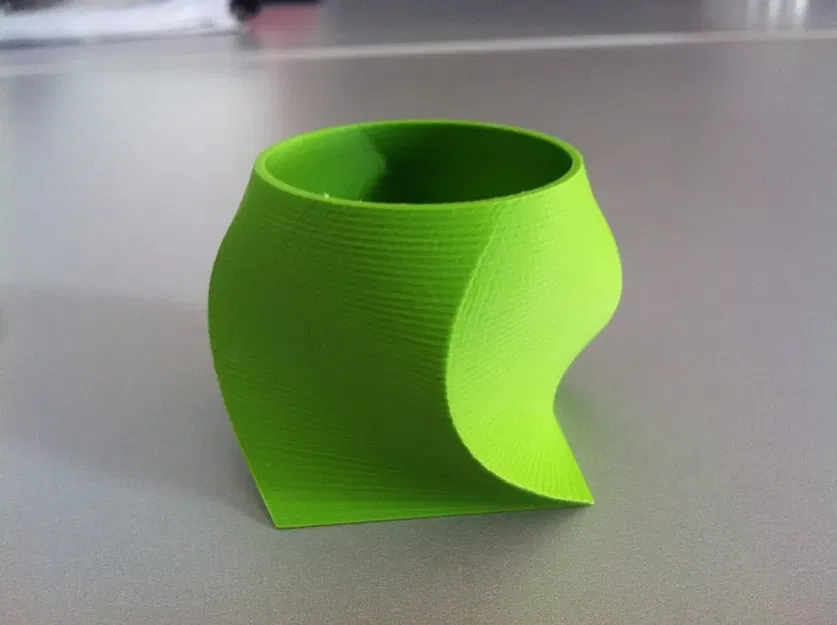 BÌNH HOA VUÔNG RA TRÒN (SQUARE TO CIRCLE VASE) - Image 4