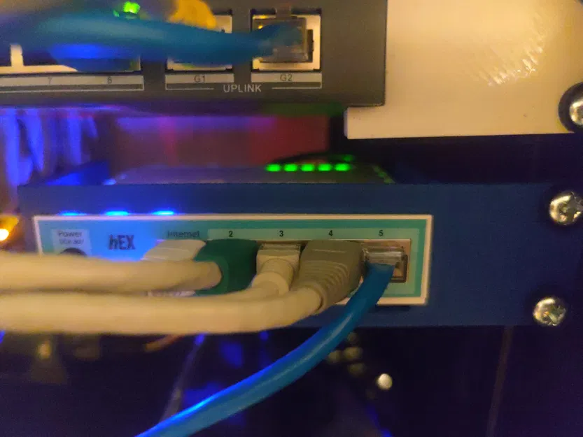 Mikrotik hEX rack mount - Image 1