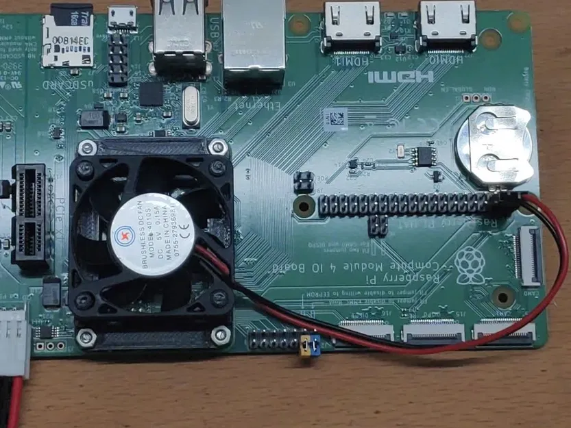 Raspberry Pi CM4 fan bracket - Image 2