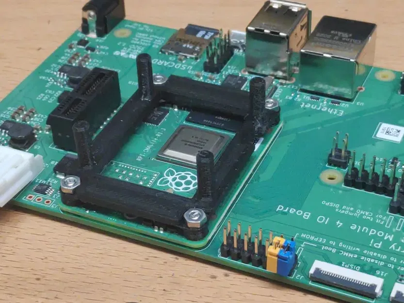 Raspberry Pi CM4 fan bracket - Image 5
