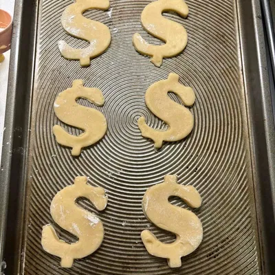 Khuôn Cắt Bánh Hình Dấu Đô La