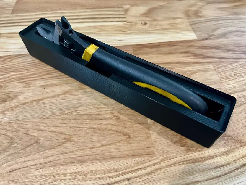 Giá đỡ Gridfinity cho Mỏ lết điều chỉnh Stanley 90-948 8 inch - Image 1