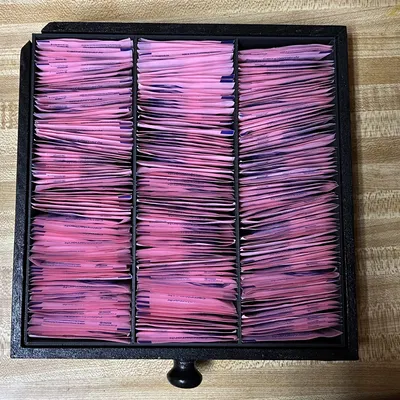 Khay chia ngăn cho gói đường cà phê