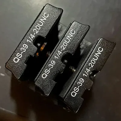 Phụ kiện Chân máy ảnh - Đế giữ cho Tấm nhả nhanh Vanguard QS-39