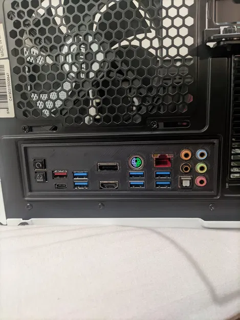 IO Shield Cho Asus Maximus VIII 8 Gene - Image 1