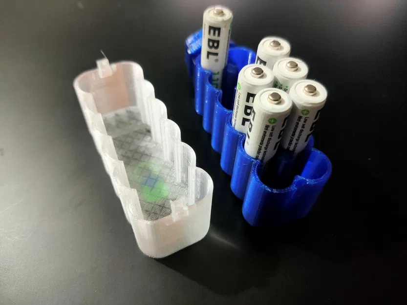 HỘP ĐỰNG PIN AAA CÓ NẮP CHỮ CHO TƯỜNG LƯỚI TỔ ONG - Image 2