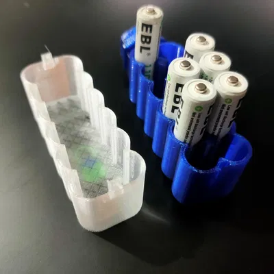 HỘP ĐỰNG PIN AAA CÓ NẮP CHỮ CHO TƯỜNG LƯỚI TỔ ONG